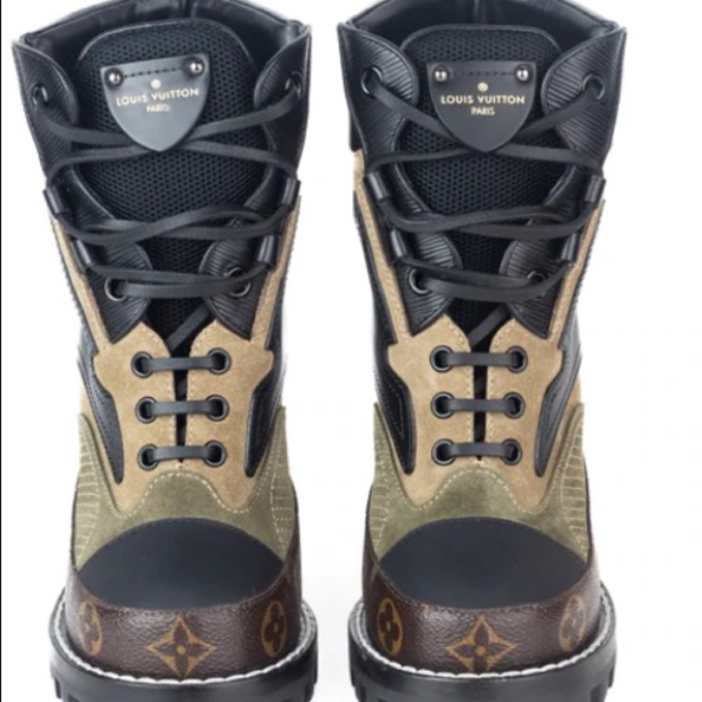 Louis Vuitton Star Trail Ankle Boot